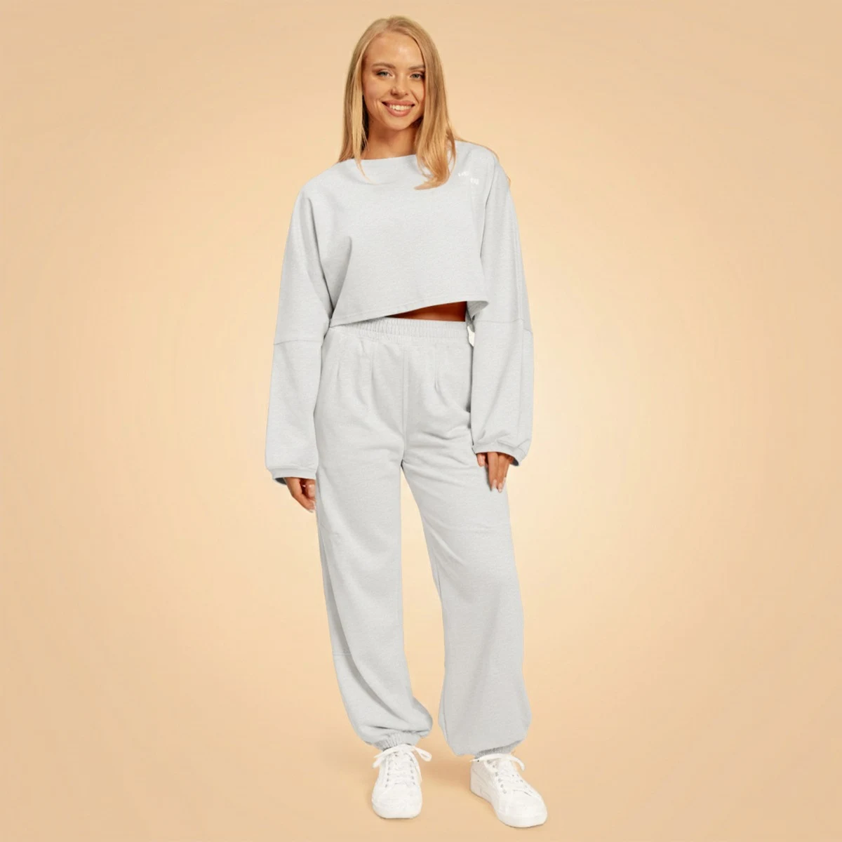 BeastPink Women‘s Bliss Cropped Sweatshirt Grey · záber 3