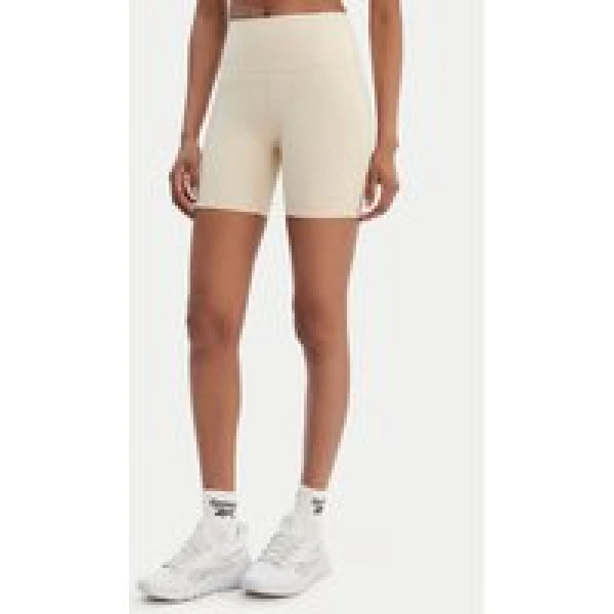 Reebok Sportske kratke hlače Reebok x Ewa Chodakowska RK25618CCW Bež Slim Fit · záber 1