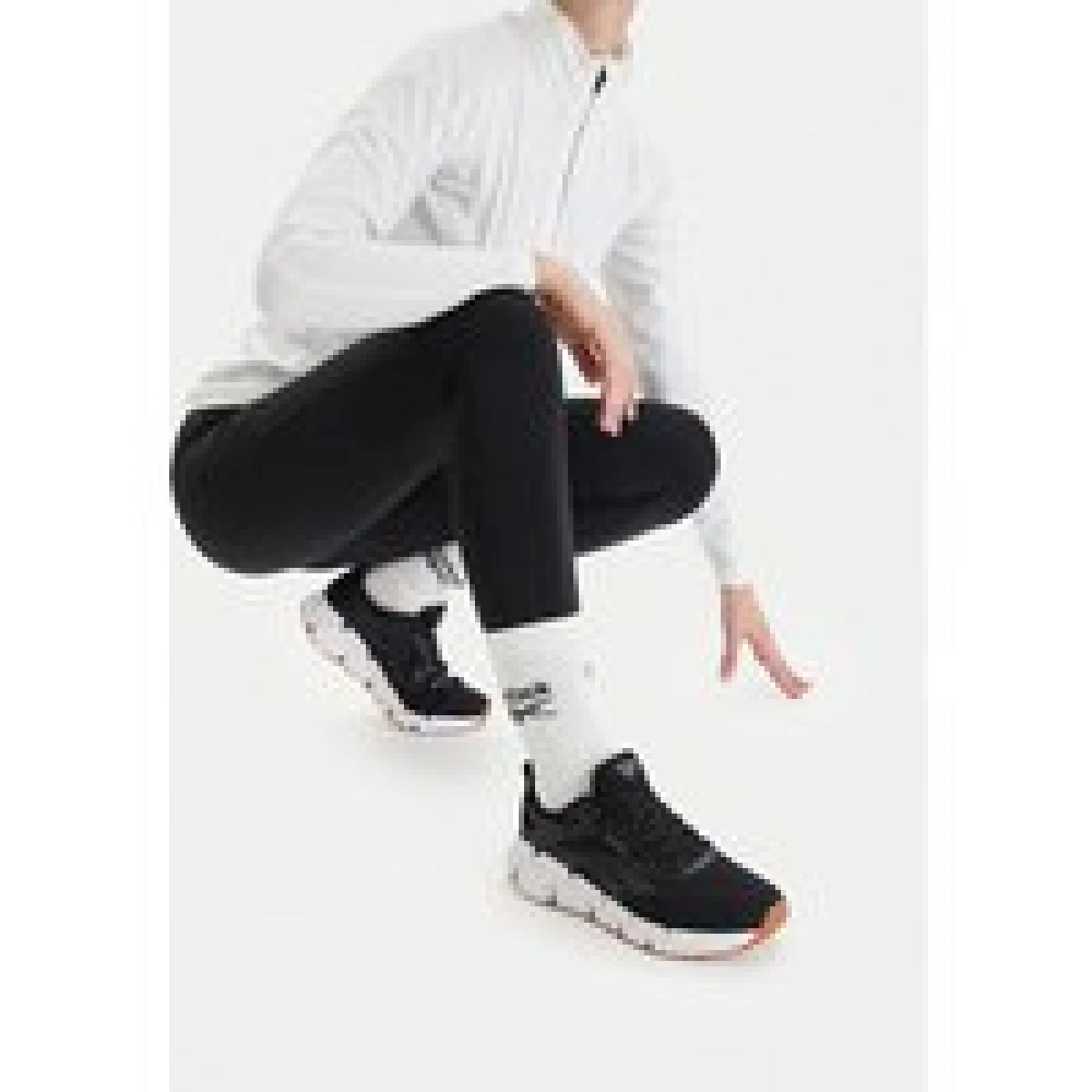 Reebok Tenisice za trčanje EO-ZIG DYNAMICA 6 100225495 W Crna · záber 1