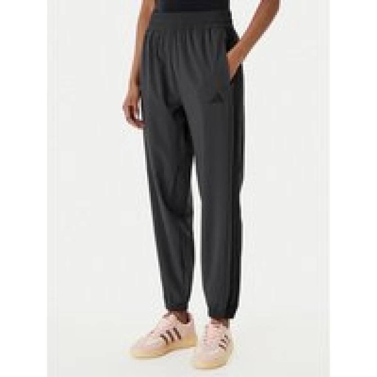 adidas Donji dio trenerke Train Essentials 3-Stripes Woven KC5496 Crna Regular Fit · záber 1