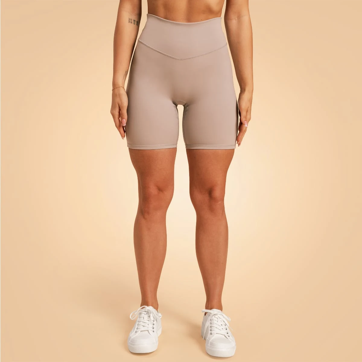 BeastPink Women‘s Venture Shorts Ash · záber 1