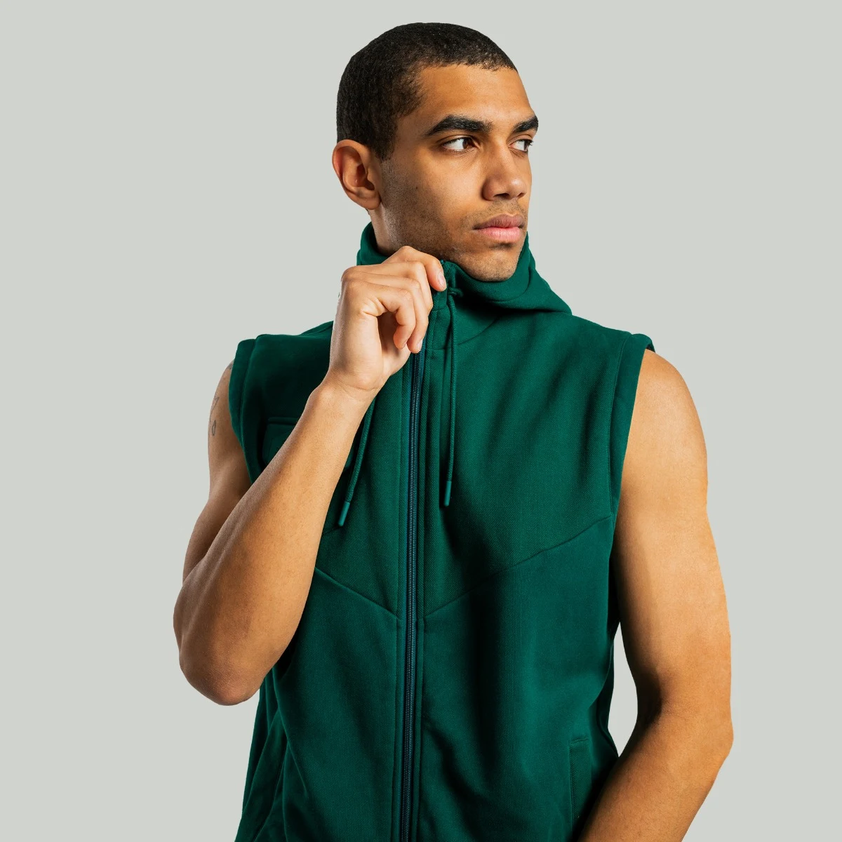 STRIX Essential Vest Emerald · záber 3