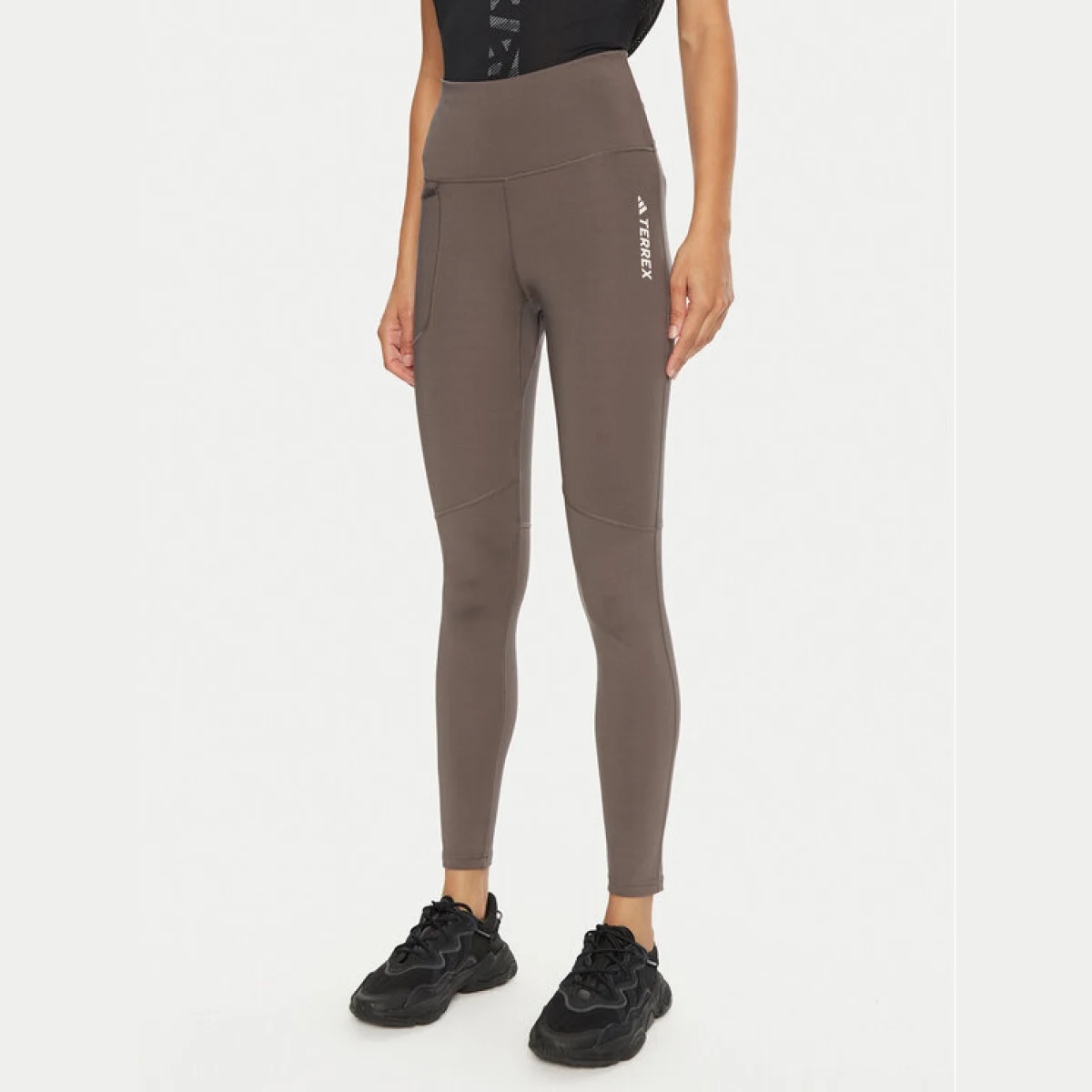 adidas Leggings Terrex Multi IP6883 Smeđa Slim Fit · záber 2