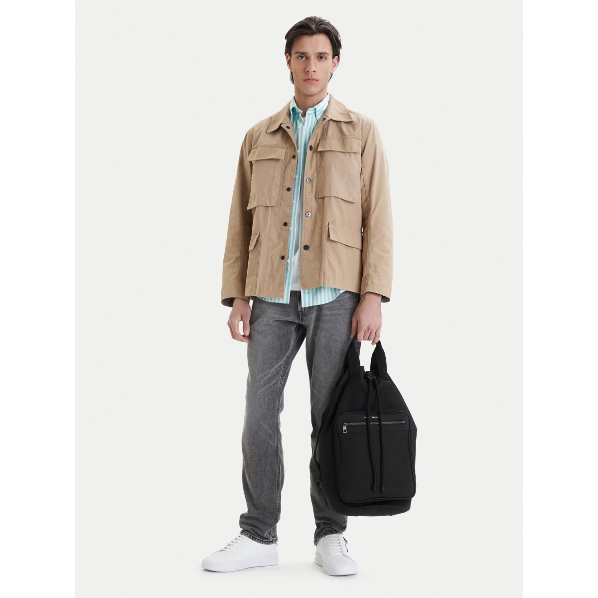 Ruksak Tommy Hilfiger Th Repreve Sling AM0AM14296 Crna · záber 2