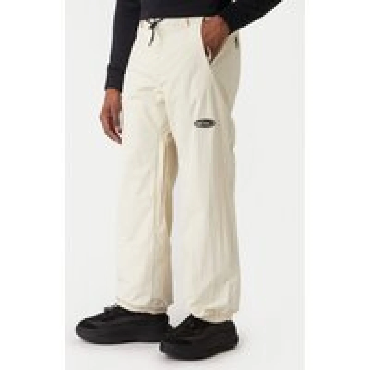Quiksilver Snowboard hlače Snow Down EQYTP03233 Écru Relaxed Fit · záber 1