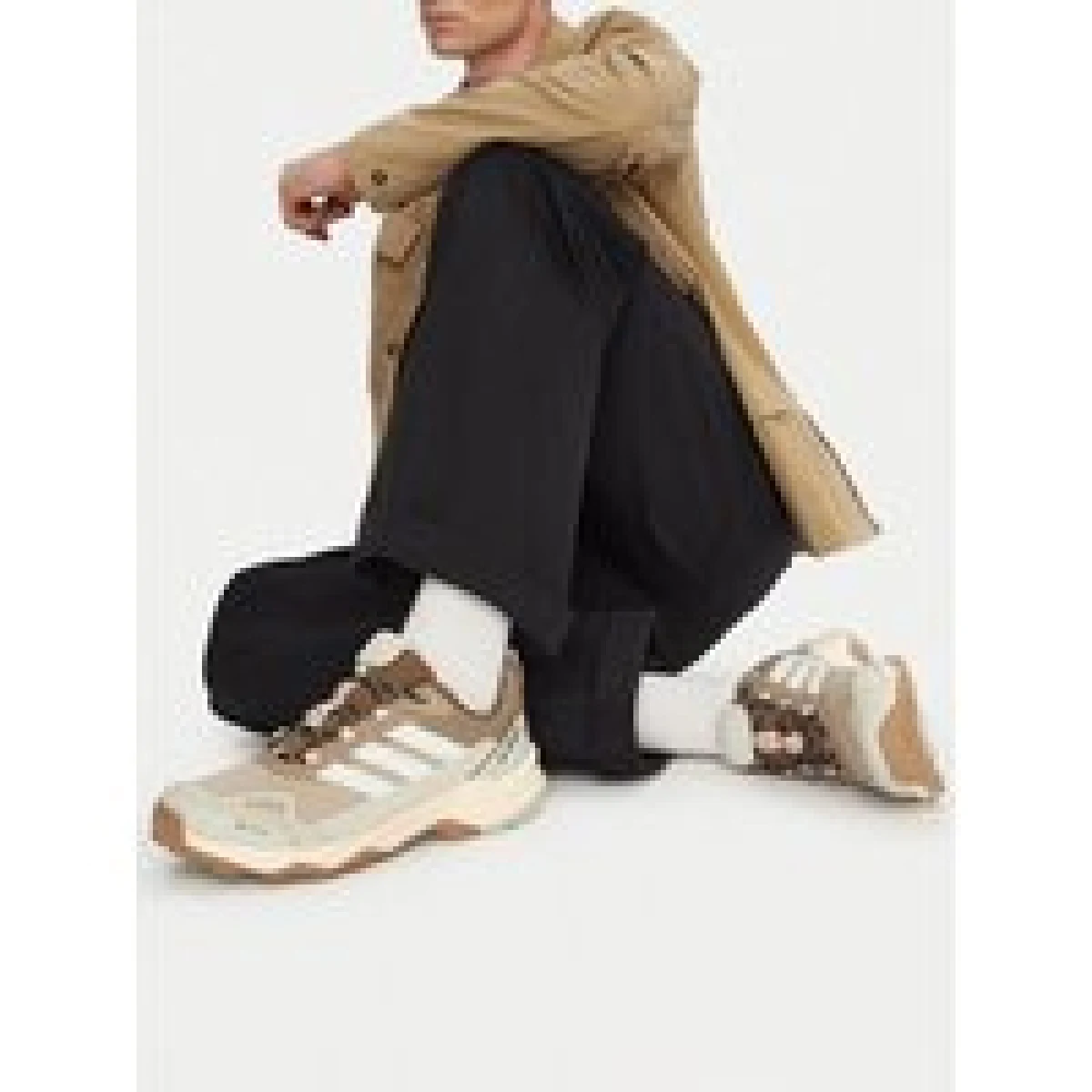 adidas Trekking Terrex Skychaser Ax5 Gore-Tex JR3979 Smeđa · záber 1