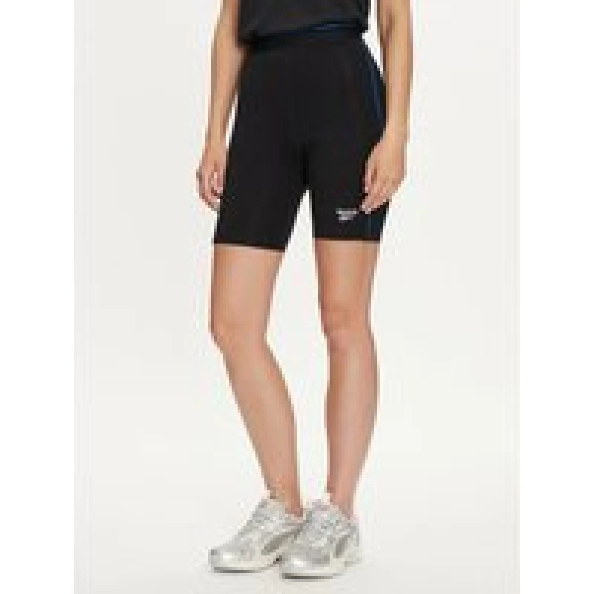 Reebok Sportske kratke hlače Rie Bike Short 100037097 Crna Slim Fit · záber 1