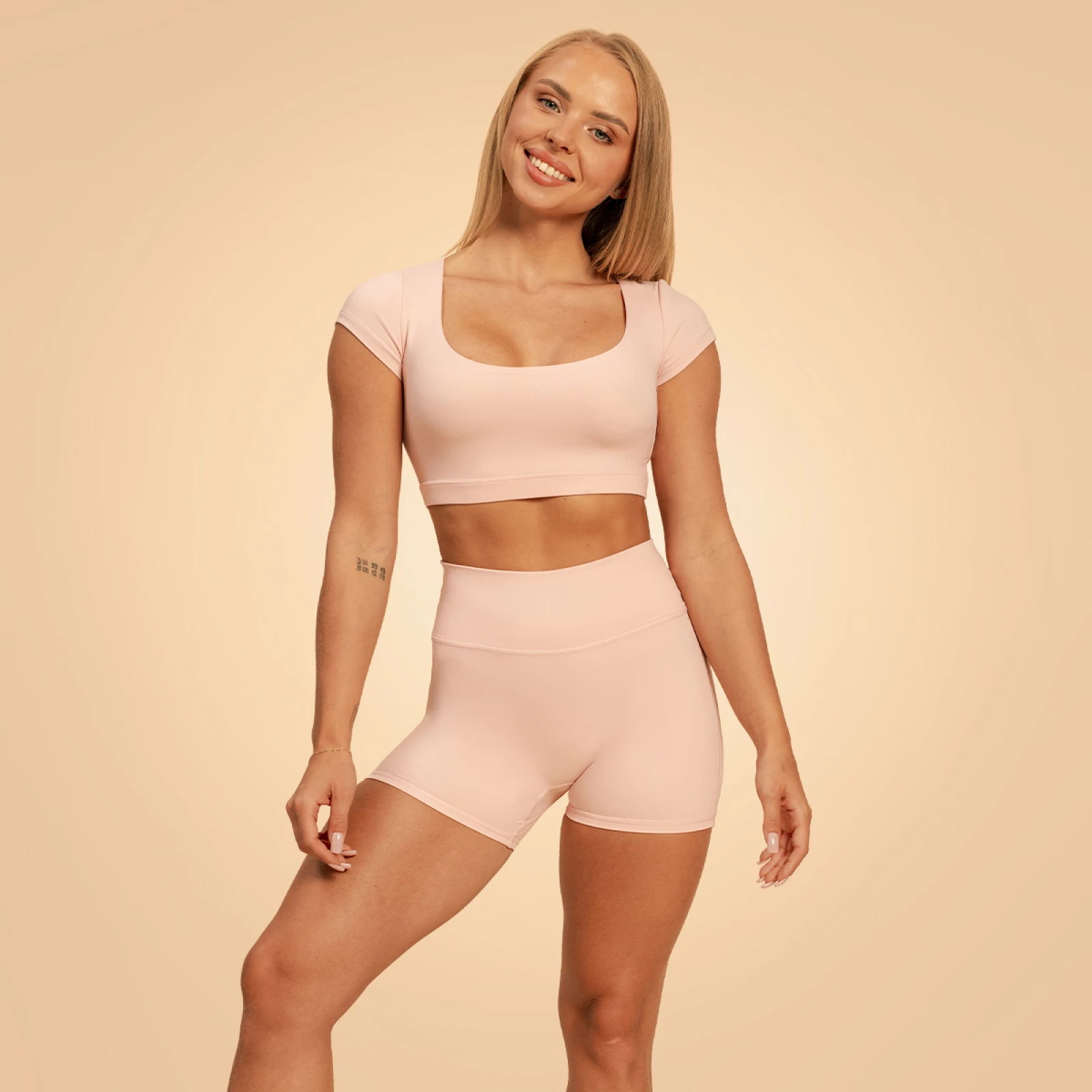 BeastPink Women‘s Sense Shorts Pink · záber 5