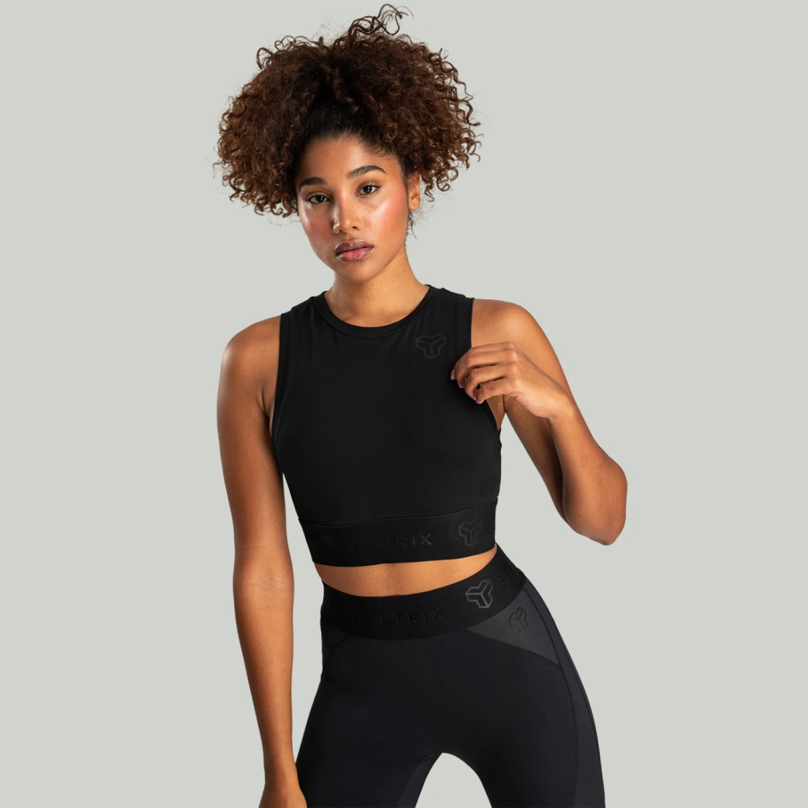 STRIX Ženski sportski top Nebula Black · záber 2
