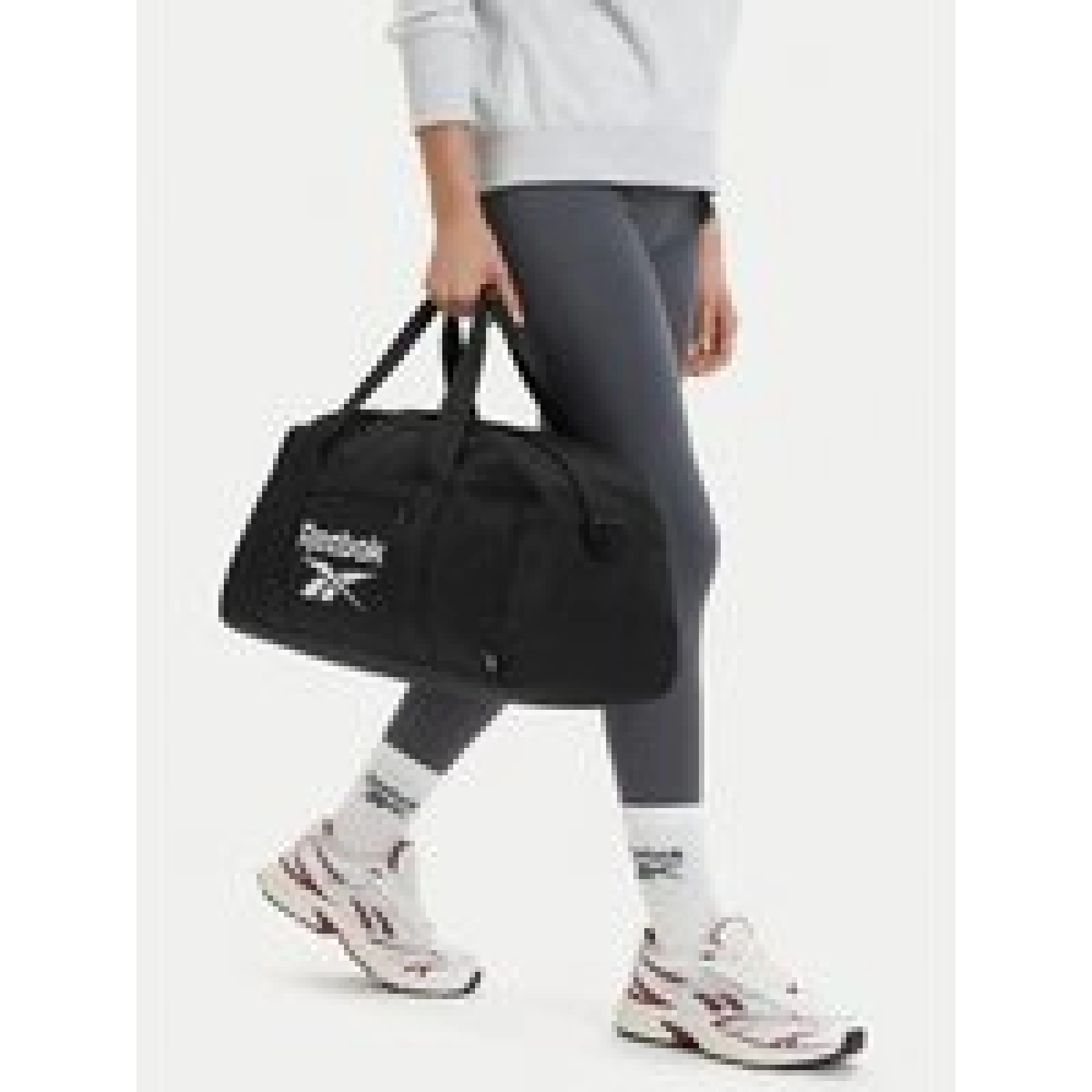 Sportska torba Reebok WBEOHP-RBK-P-003-10 Crna · záber 1