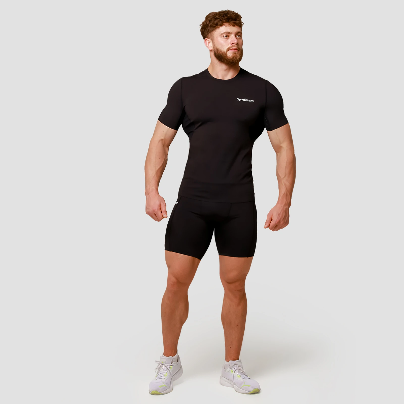 GymBeam Kompresijske kratke hlače Mid Black - Veličina: M | Boja: čierna | Dobna skupina: Odrasli | Težina: 0,11 g | Pakiranje: 80 · záber 5