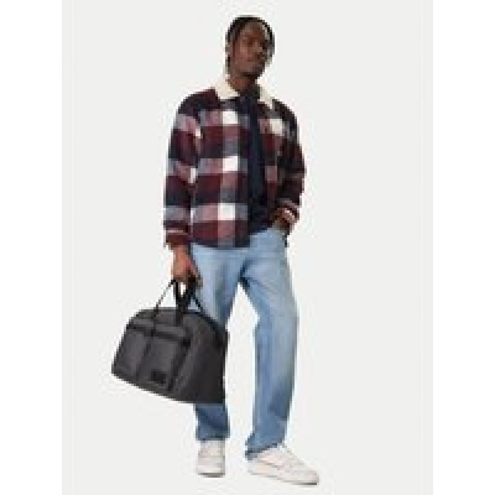 Torba za vikend Tommy Hilfiger Th Repreve Duffle AM0AM14008 Siva · záber 1