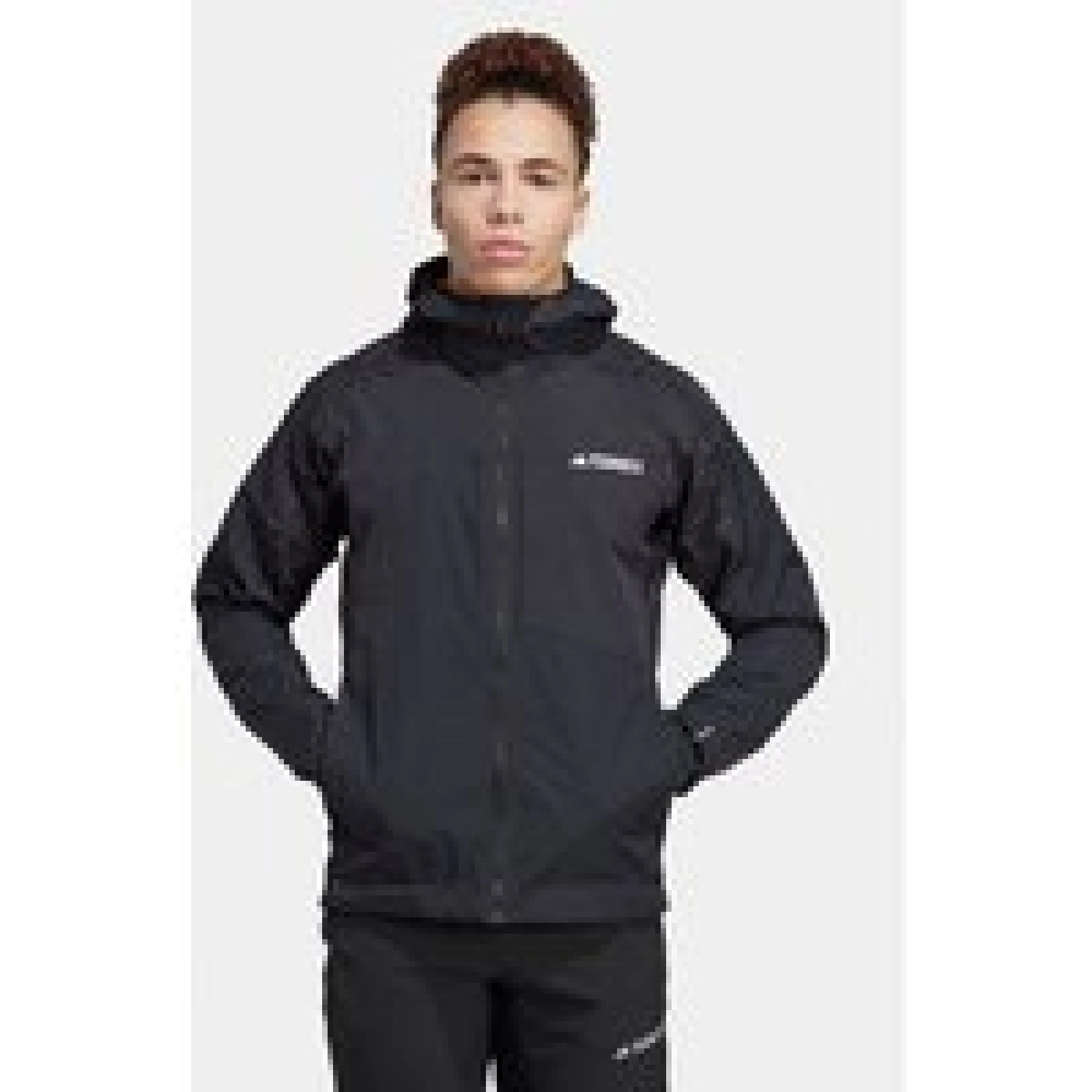 adidas Outdoor jakna Terrex Xperior HN2912 Crna Slim Fit · záber 1