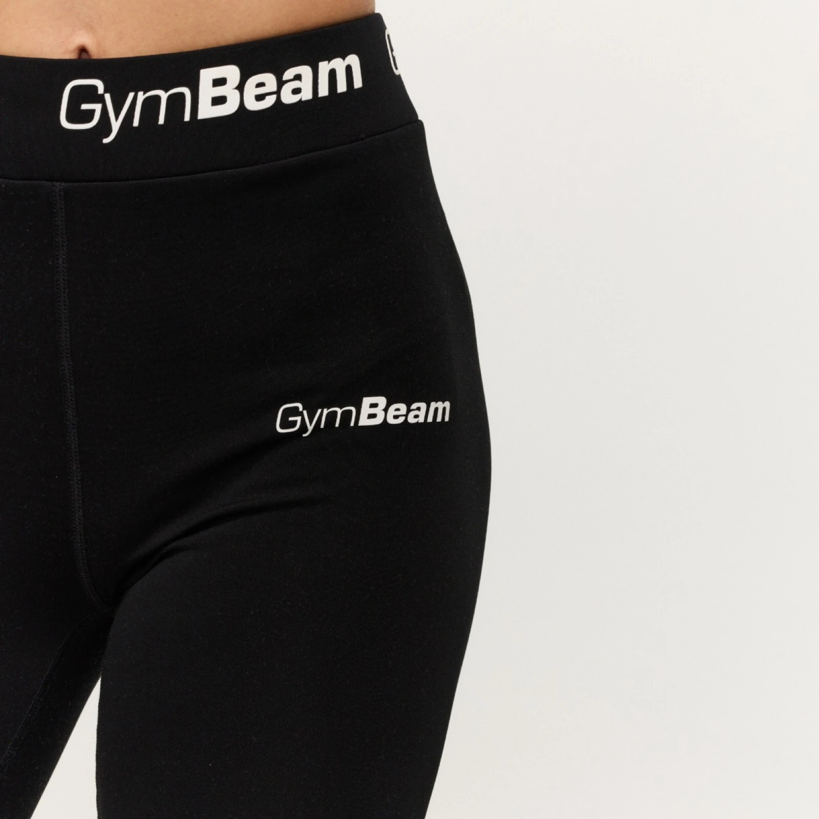 GymBeam Ženske tajice Simple Black - Veličina: XL | Boja: čierna | Dobna skupina: Odrasli | Težina: 0,19 g | Pakiranje: 90 · záber 2