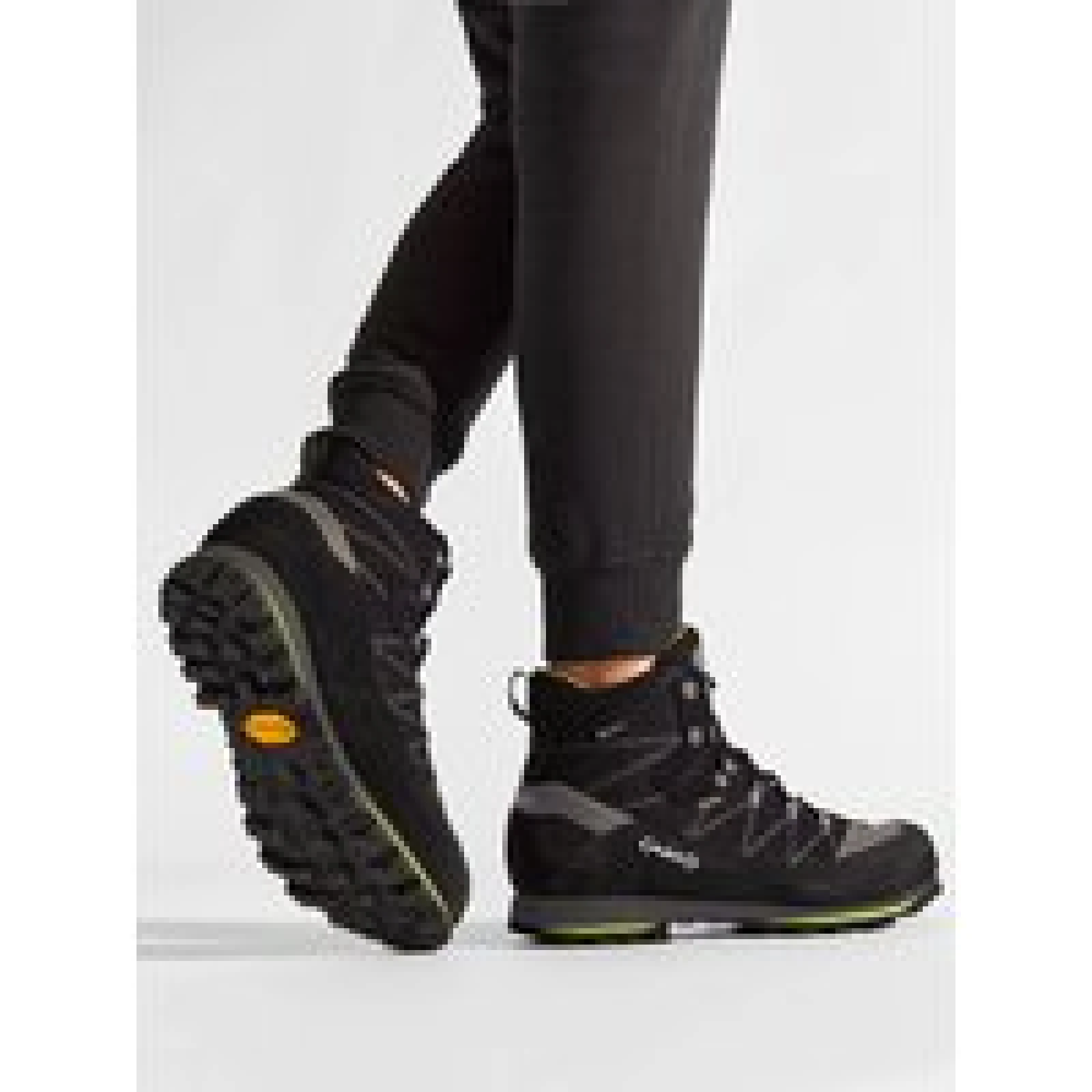 Aku Trekking Trekker Lite III Gtx GORE-TEX 977 Crna · záber 1