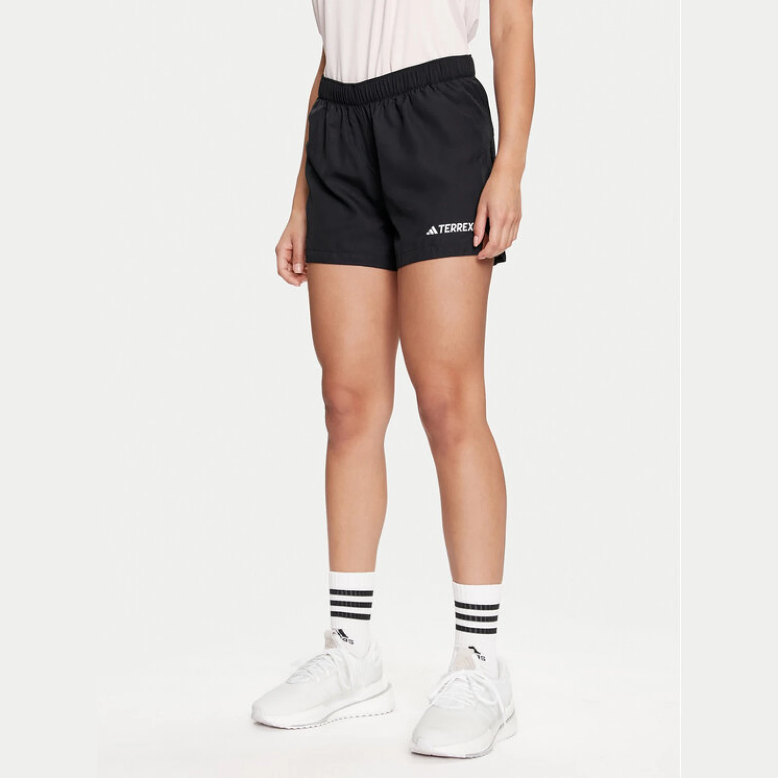 adidas Sportske kratke hlače Terrex Multi Trail Running HZ6284 Crna Slim Fit - Veličina: L | Boja: čierna | Dobna skupina: Odrasli | Spol: Žensko · záber 2