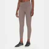 Girlfriend Collective Leggings Float 4022 Bež Slim Fit · záber 2