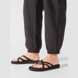 Teva Japanke Olowahu 6840 Crna · záber 2