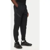 Under Armour Outdoor hlače UA Unstoppable 1388823 Crna Loose Fit · záber 1