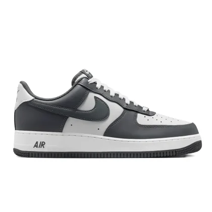Nike Air Force 1 '07 - 45,5