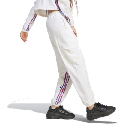 Női melegítőnadrágok ADIDAS EXPRESS CARGO-IW8666-White