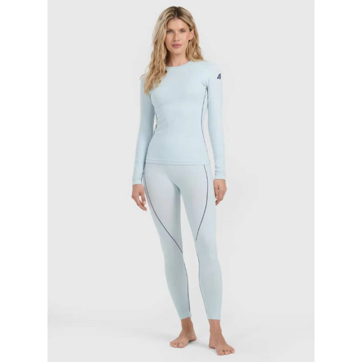 Női thermo nadrág 4F SEAMLESS UNDERWEAR F204-WAW25USEAF204-34S-LIGHT BLUE · záber 4