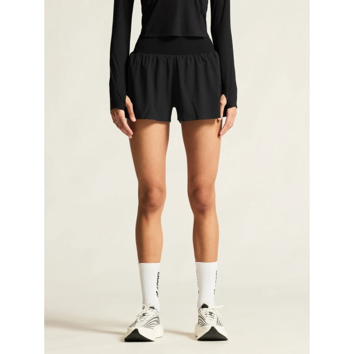 Női futó rövidnadrágok CRAFT Hypervent Wide Shorts W · záber 12