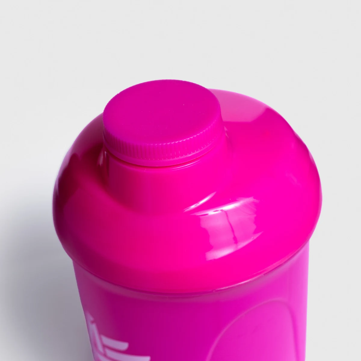 Shaker Iron Aesthetics 600ml, rózsaszín · záber 3