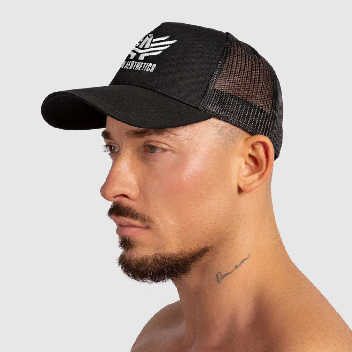 Férfi siltes sapka Iron Aesthetics Boost, black/white · záber 1