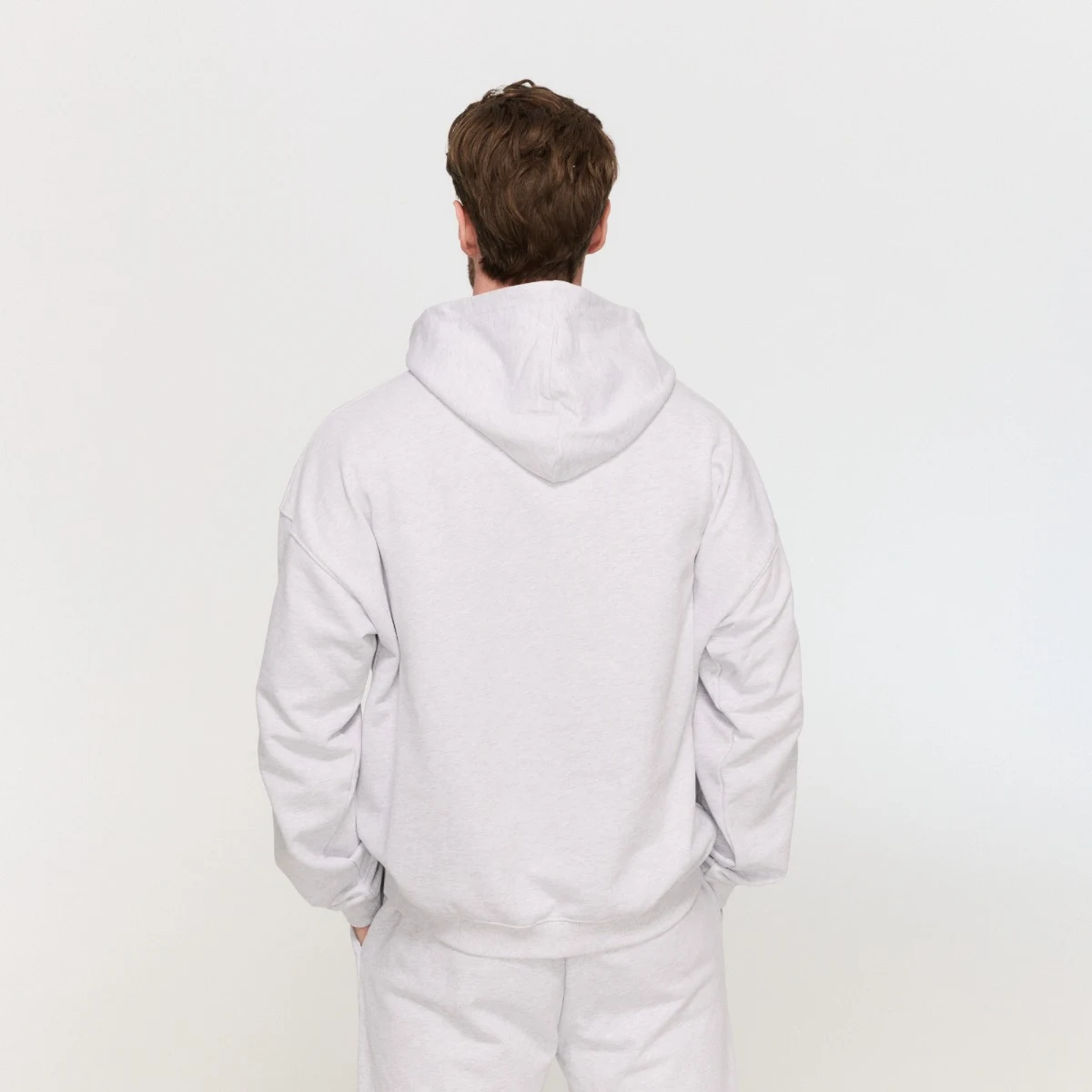 GymBeam Varsity Hoodie Grey · záber 4