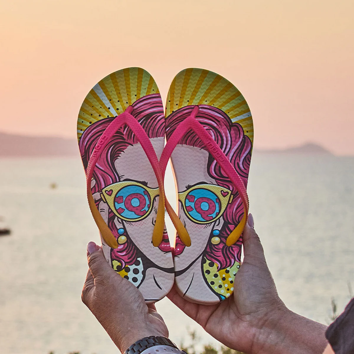 Női papucsok (strandcipők) COQUI Kaja Printed wow lt. fuchsia · záber 3