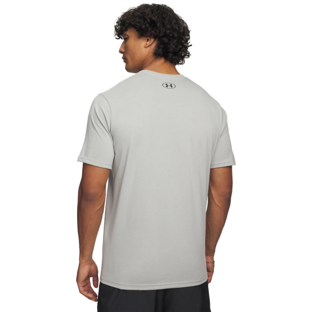 Férfi rövid ujjú póló UNDER ARMOUR UA ABC CAMO BOXED LOGO SS-GRY · záber 8
