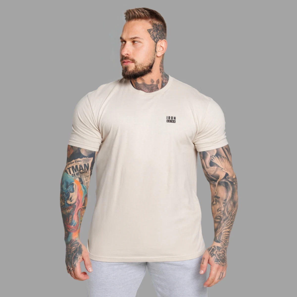 Férfi póló Iron Aesthetics Blackout, sand · záber 2