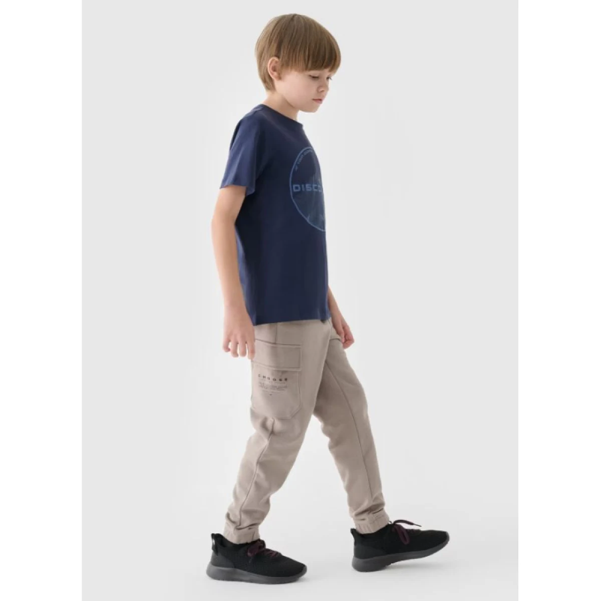 Fiú melegített melegítőnadrágok 4F JUNIOR TROUSERS-JWAW24TTROM760-26S-WARM LIGHT GREY - Pohlavie: Gyerek · záber 3