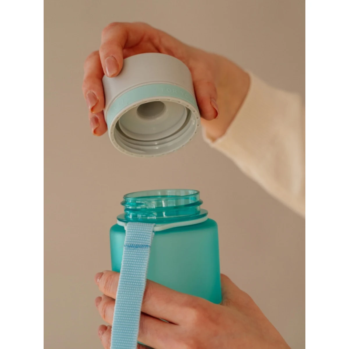 Palack EQUA Ocean, 600 ml · záber 2