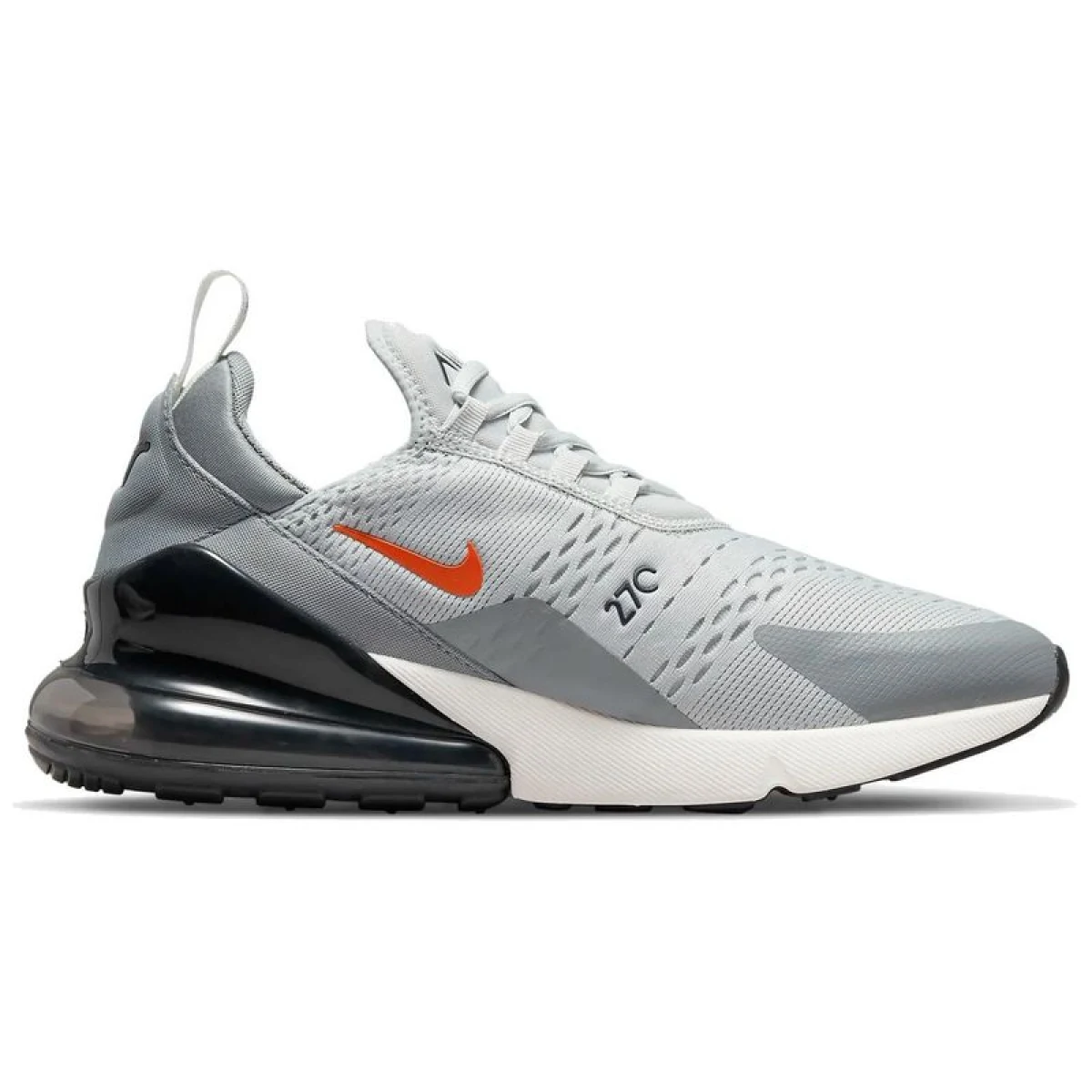 Nike Air Max 270 - 42 · záber 2