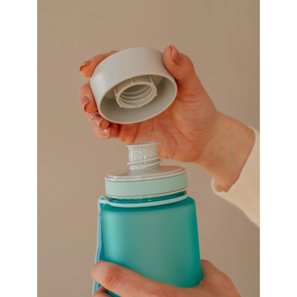 Palack EQUA Ocean, 600 ml · záber 3