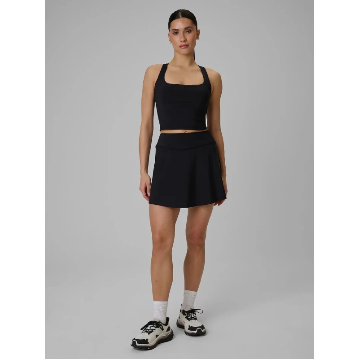 Női edzőszoknya 4F SKIRT FNK F017-20S-DEEP BLACK · záber 3