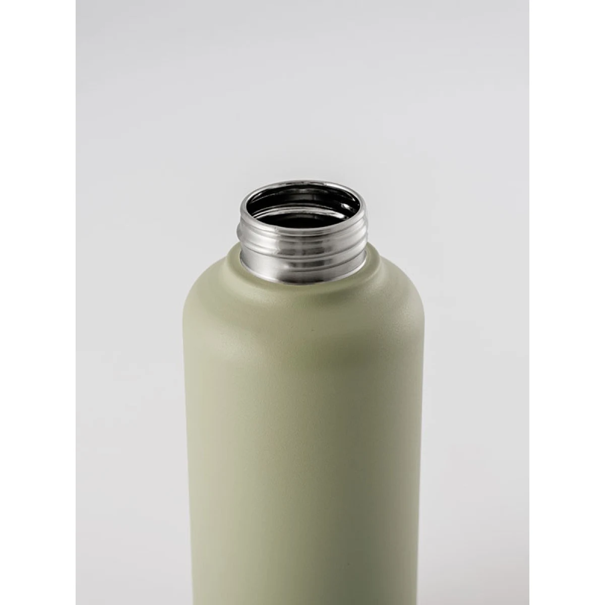 Palack EQUA TIMELESS MATCHA 600ML · záber 3