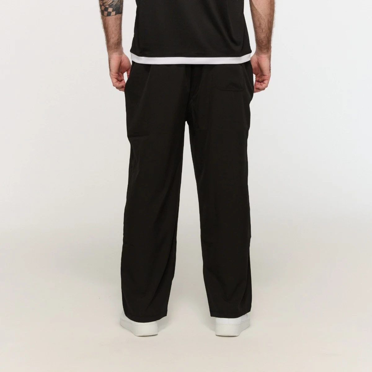 GymBeam Varsity Pants Black · záber 5