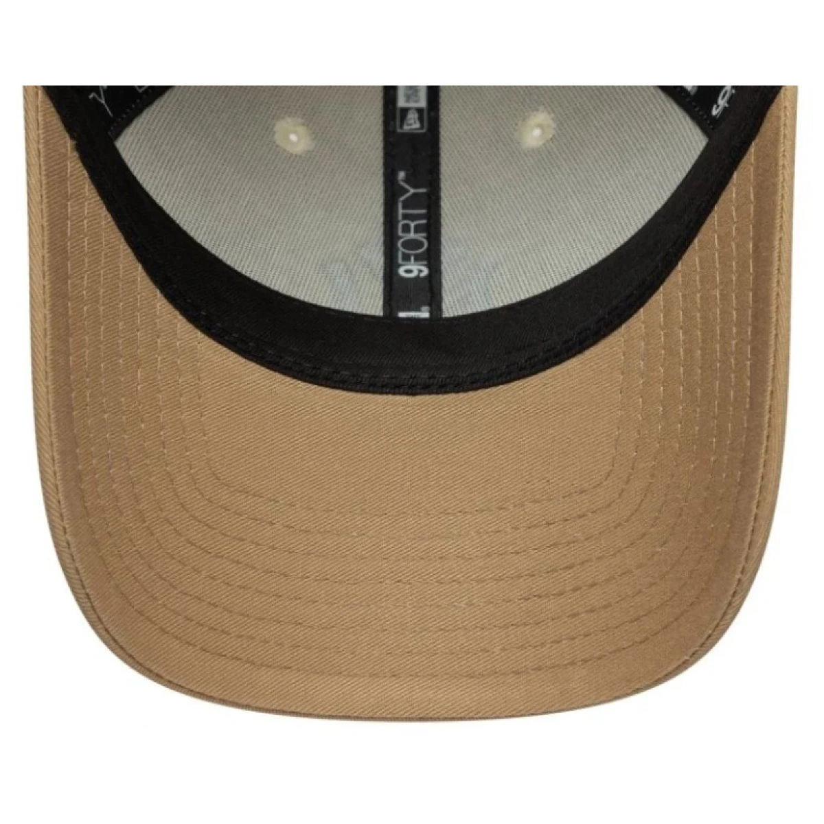 Férfi sapka NEW ERA 940 MLB - Méret: 9 · záber 11