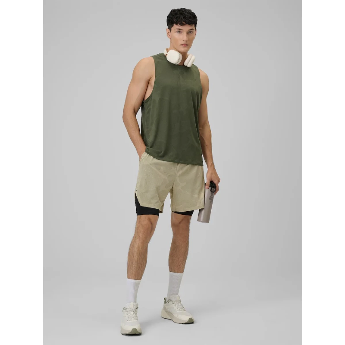 Férfi futó trikó 4F SLEEVELESS FNK M0877-43S-KHAKI · záber 5