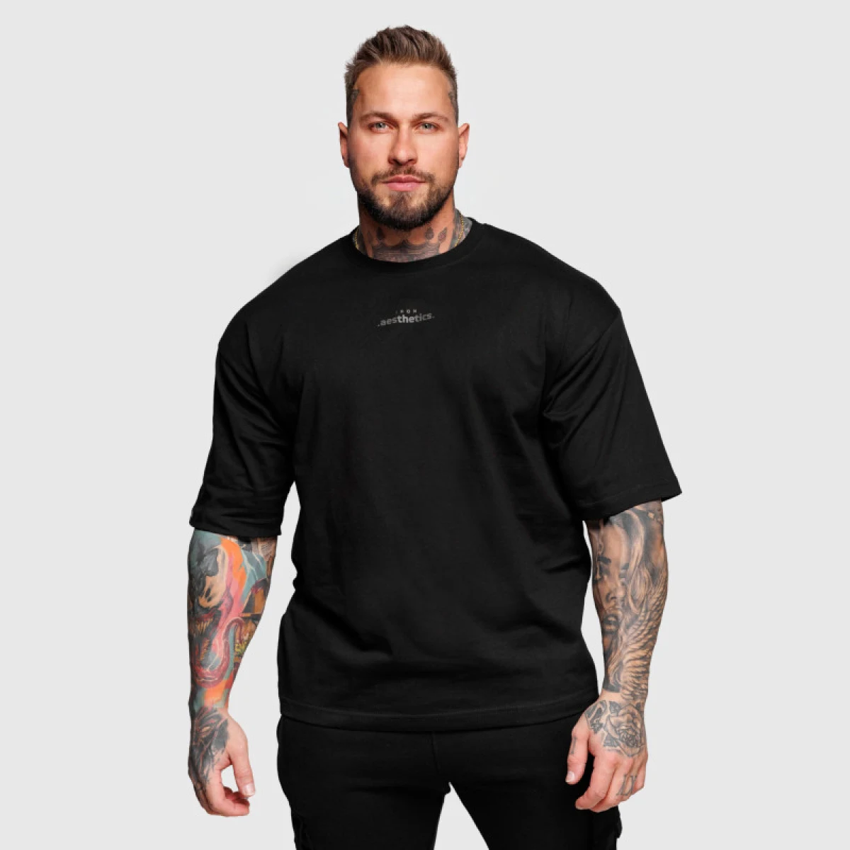 Oversize póló Iron Aesthetics Major, fekete · záber 4