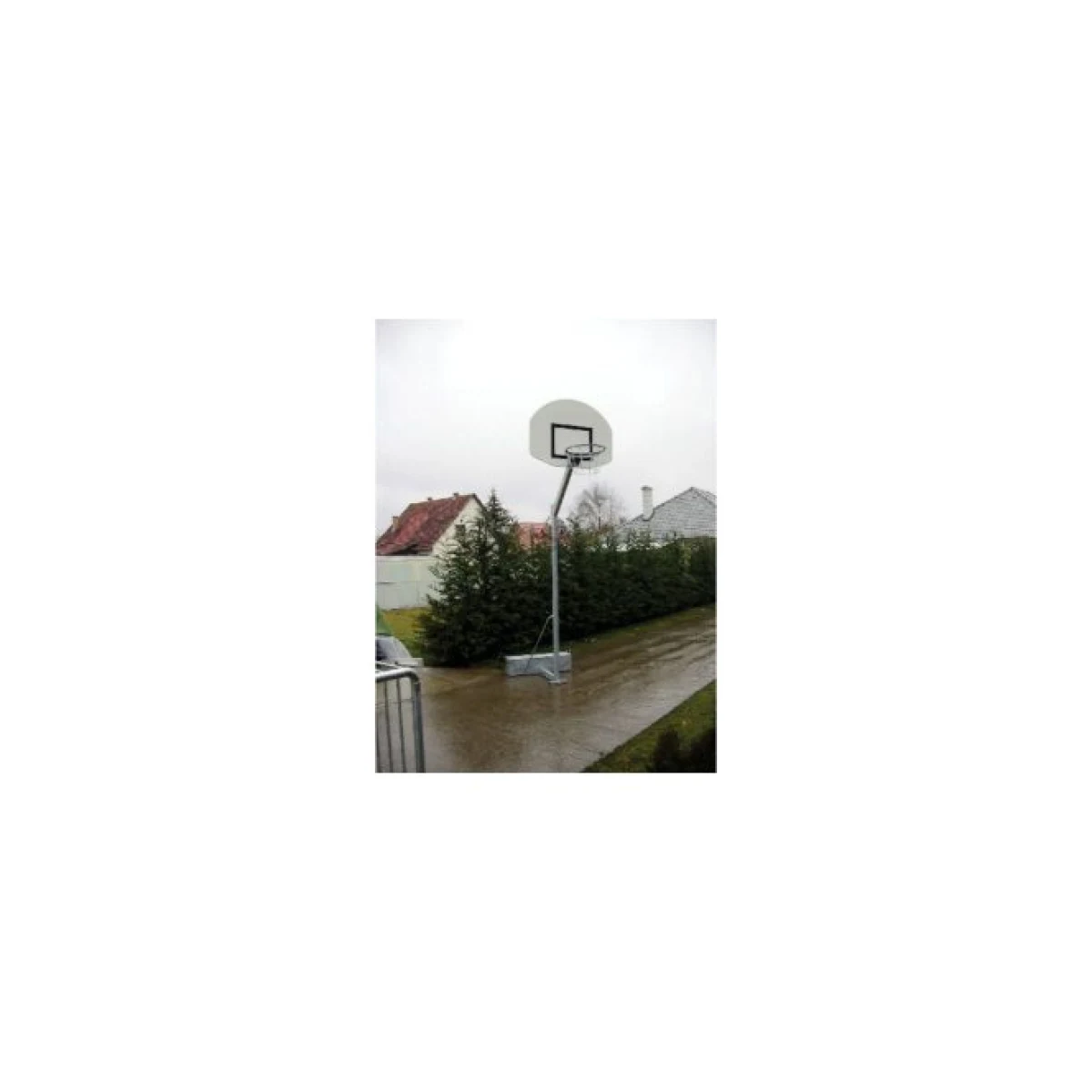 STREETBALL KOSÁRLABDA ÁLLVÁNY, ELLENSÚLYOS · záber 2