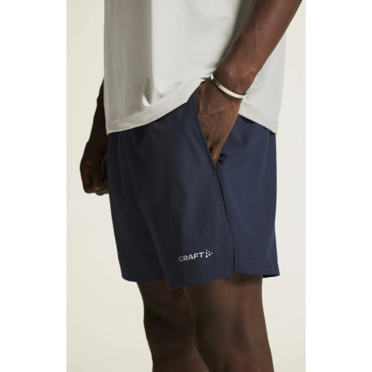 Férfi edzőnadrágok CRAFT ADV ESSENCE SHORTS M · záber 3