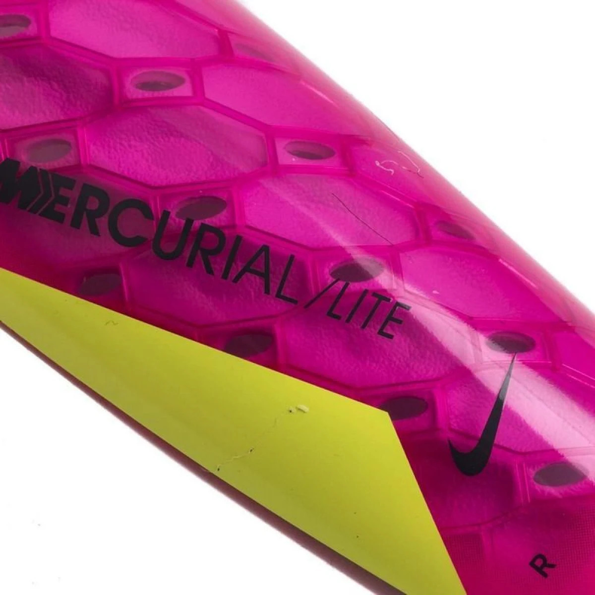 Nike Mercurial Lite sípcsontvédő - S · záber 6