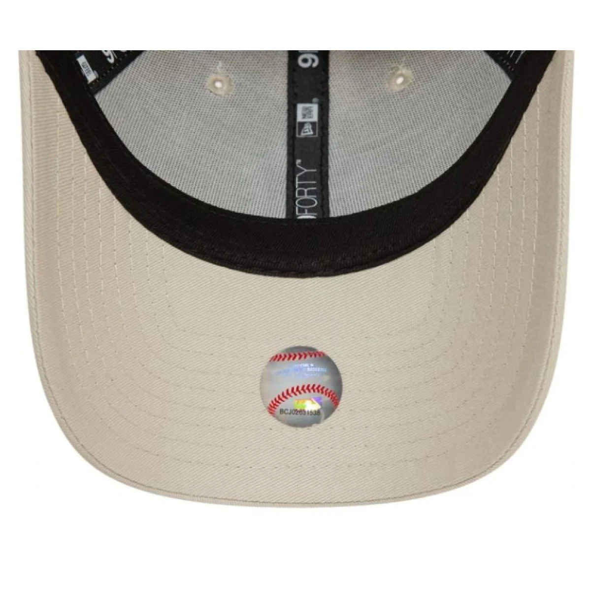 Férfi sapka NEW ERA 940 MLB Nos league essential 9forty NEYYAN · záber 4