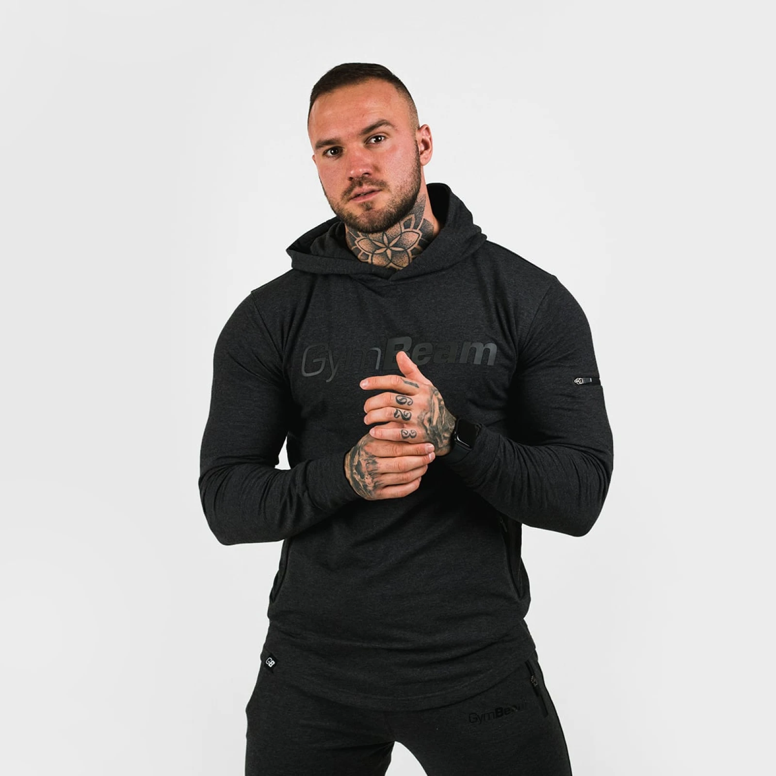 GymBeam Urban Grey pulcsi - Méret: S | Szín: sivá | Korcsoport: Felnőtt | Tömeg: 0,5 g | Csomag: 30 · záber 1