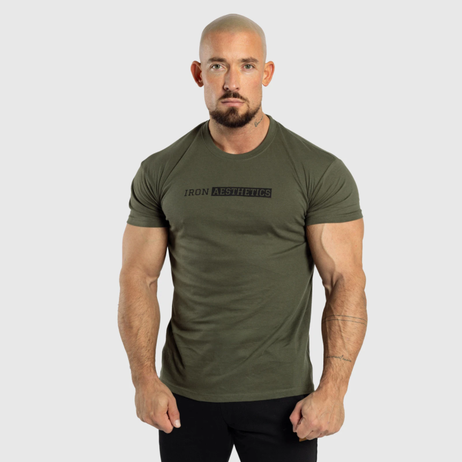 Férfi fitness póló Iron Aesthetics Gym, katonazöld · záber 1