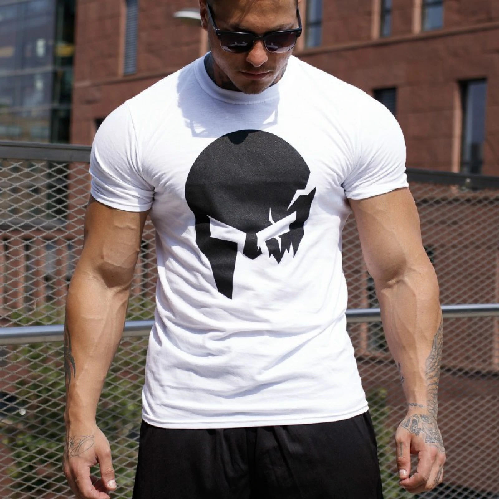 Ultrasoft póló Iron Aesthetics Skull, fehér · záber 4